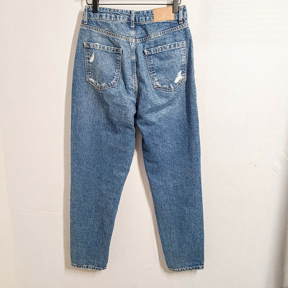 Zara Women's Jeans Size 6 Medium Wash High Rise Tapered Leg Distressed Holes Mom - Picture 2 of 7